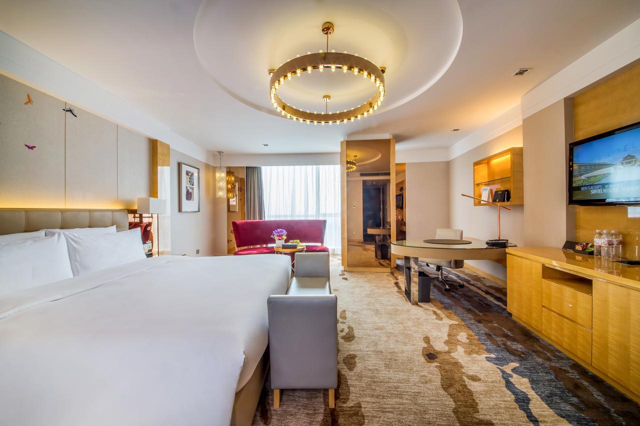 Pullman Linyi Lushang Hotel Kültér fotó